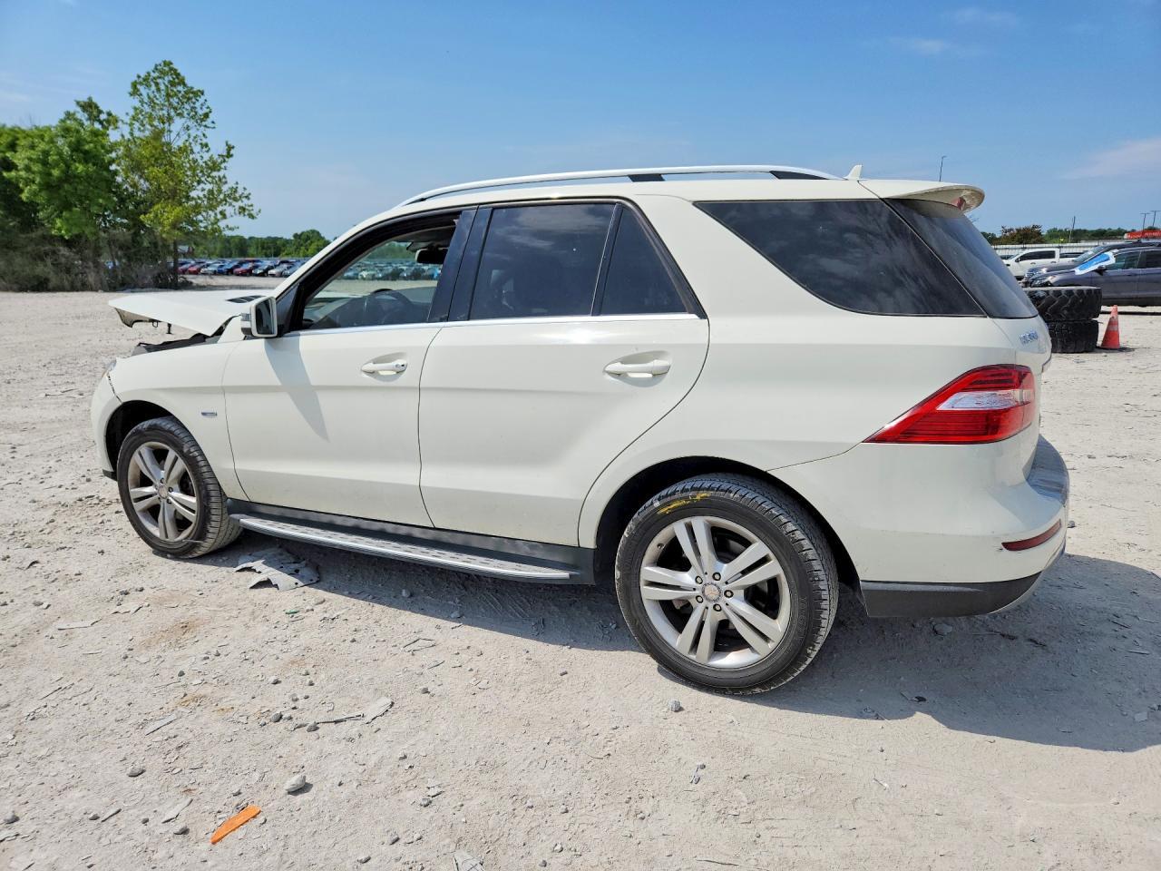 2012 Mercedes-Benz Ml 350 4Matic - Image 2