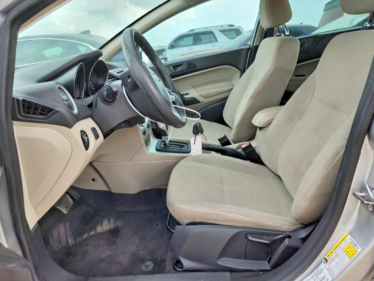2019 Ford Fiesta Se - Image 7