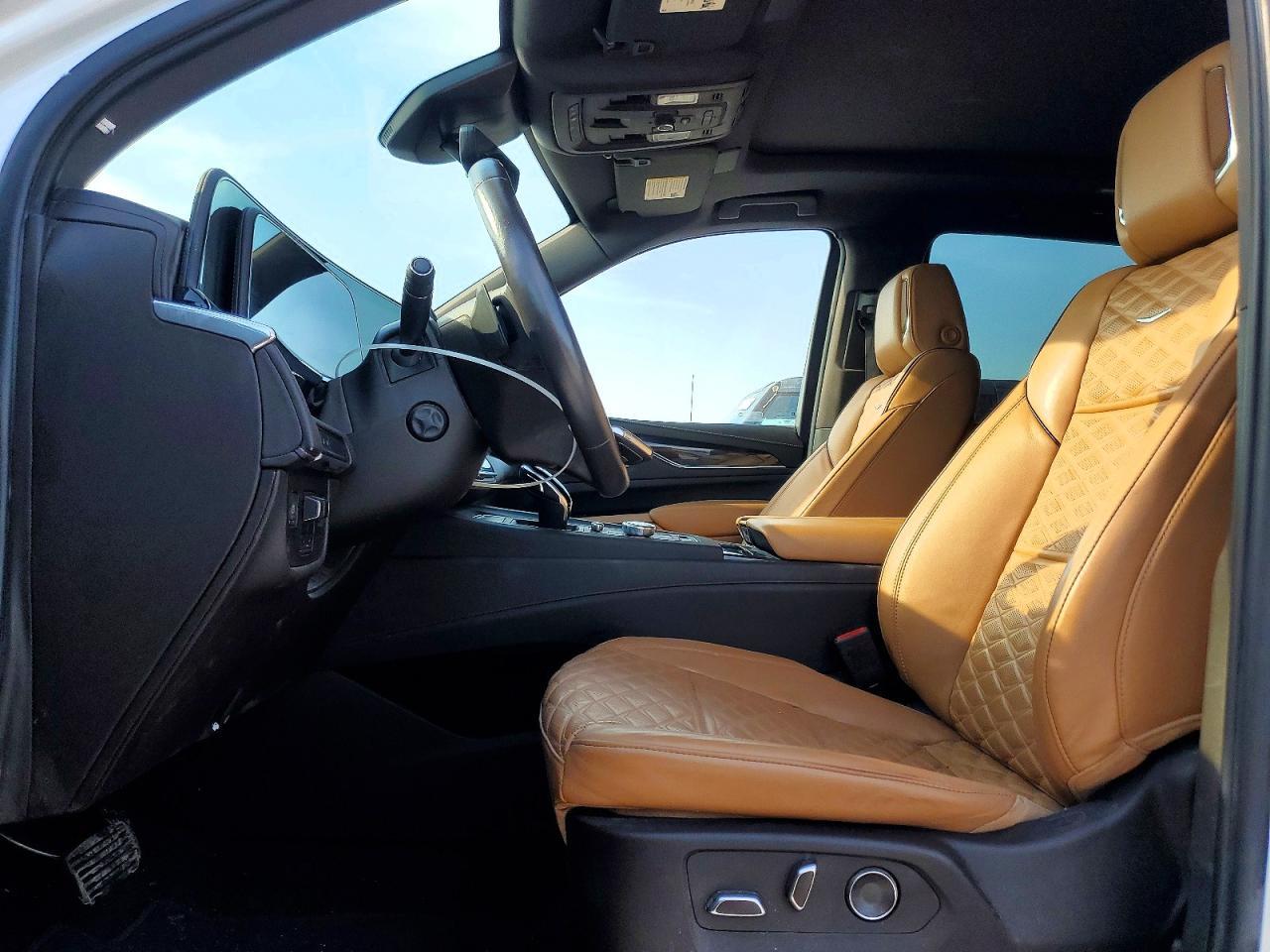 2023 Cadillac Escalade Sport - Фото 7