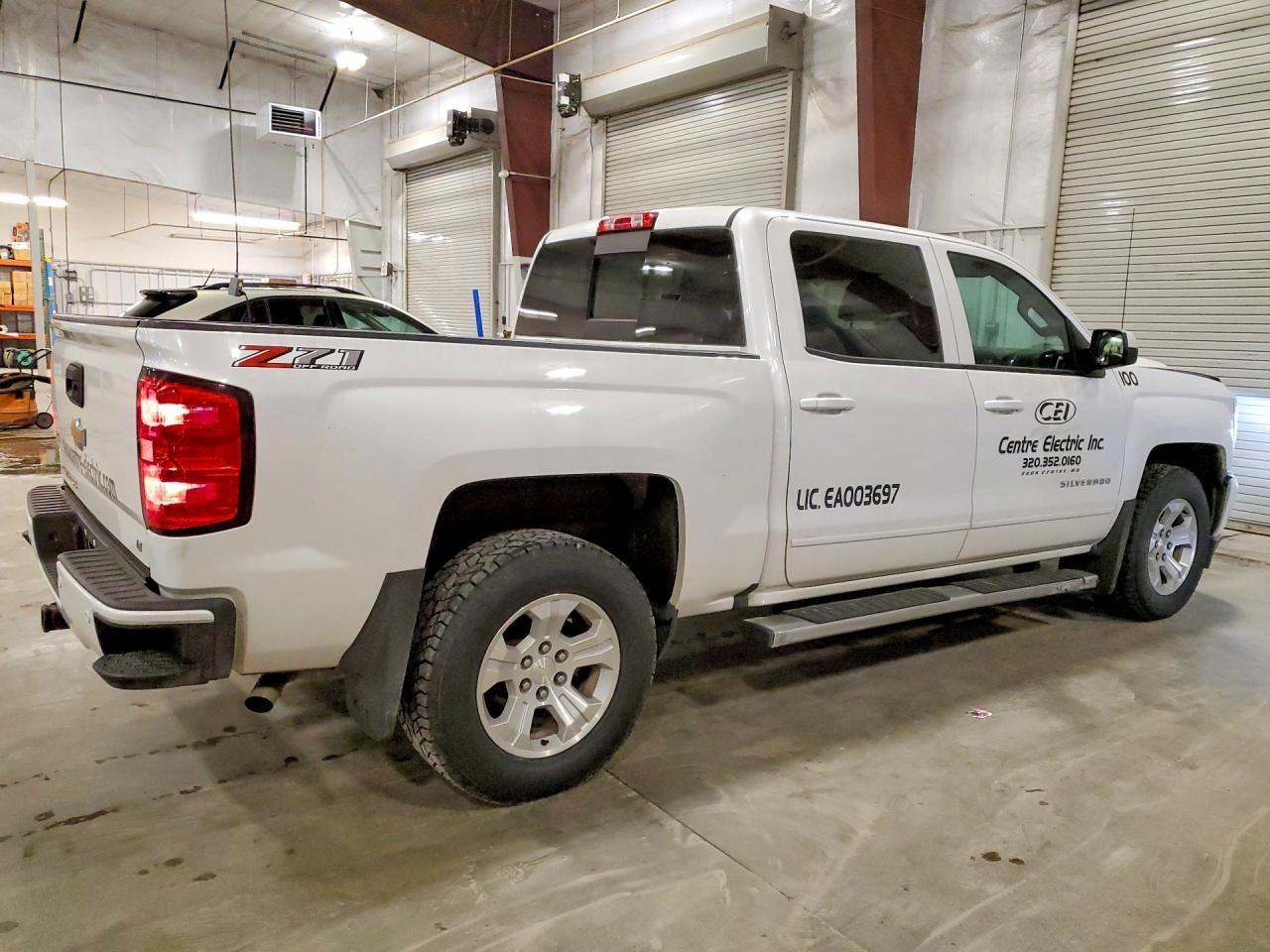 2018 Chevrolet Silverado K1500 Lt - Image 3