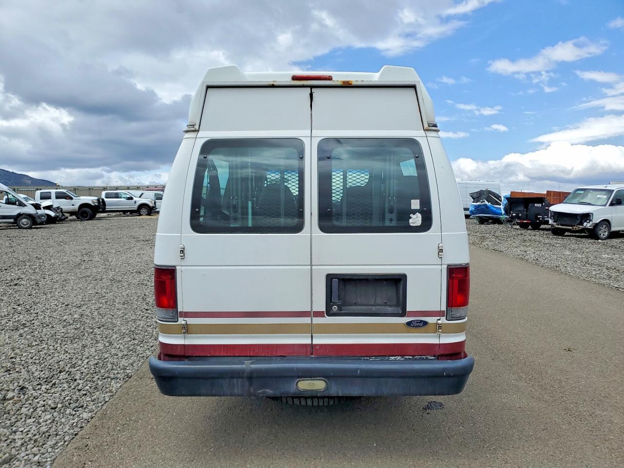 2008 Ford Econoline E350 Super Duty Van - Фото 6