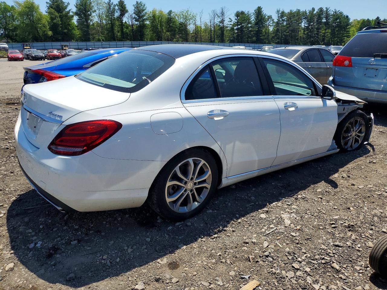 2015 Mercedes-Benz C 300 4Matic - Фото 3