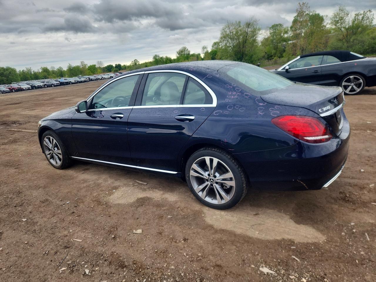 2019 Mercedes-Benz C 300 4Matic - Фото 2