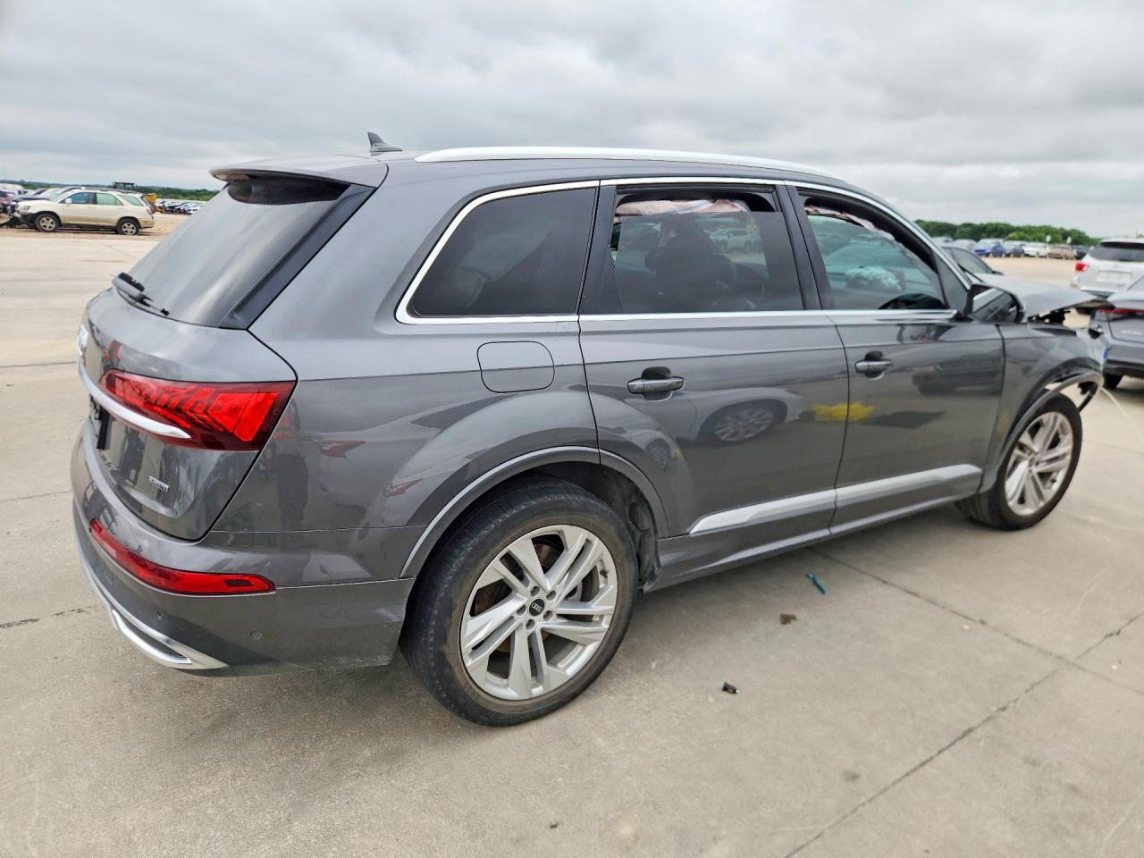 2021 Audi Q7 Premium Plus - Фото 3