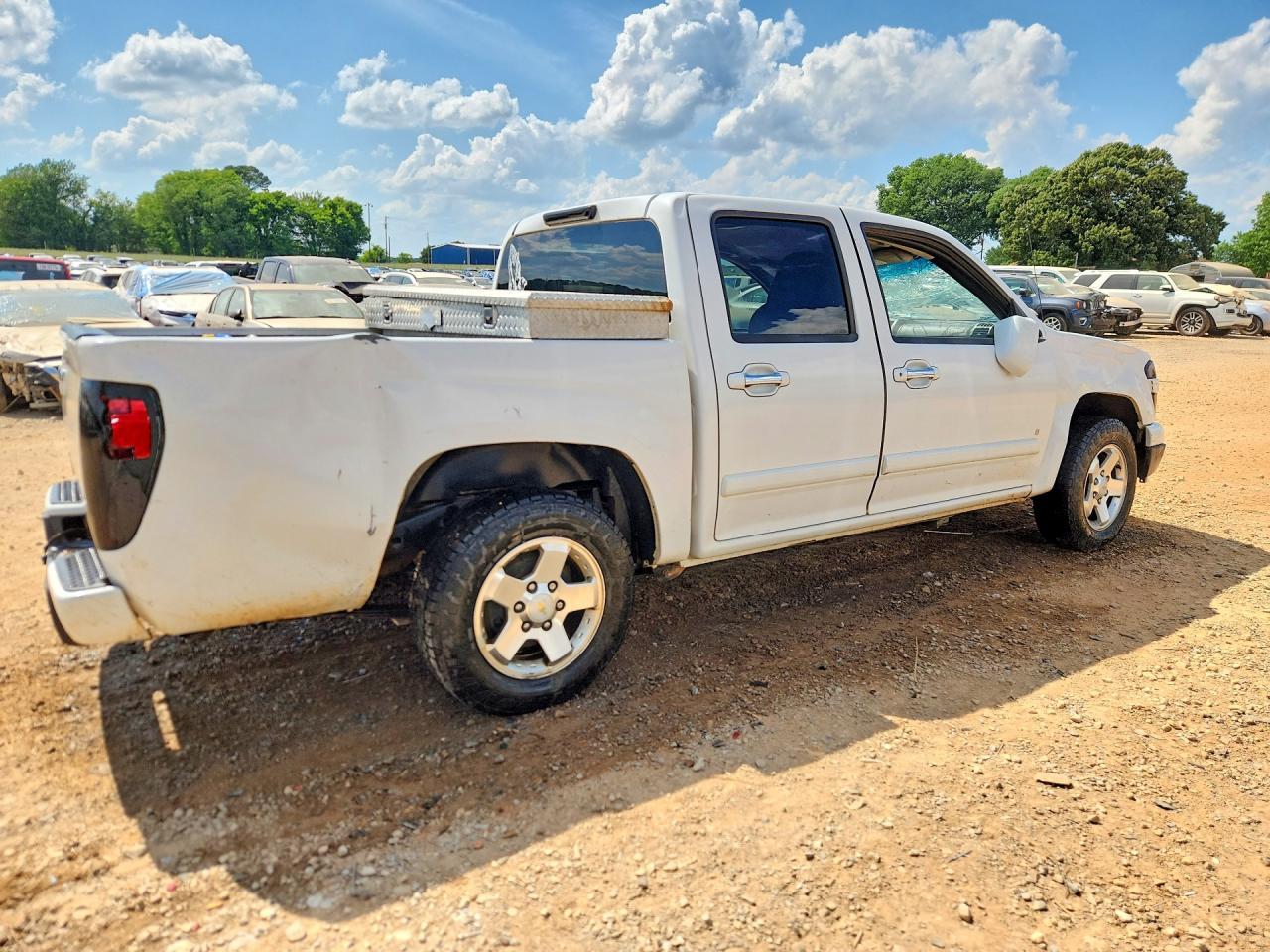 2009 Chevrolet Colorado - Image 3