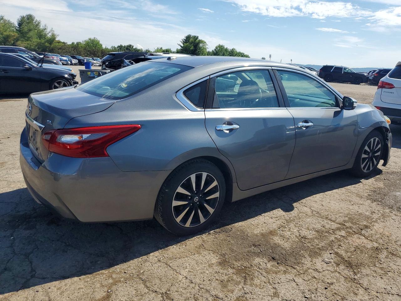 2018 Nissan Altima 2.5 Sl - Image 3