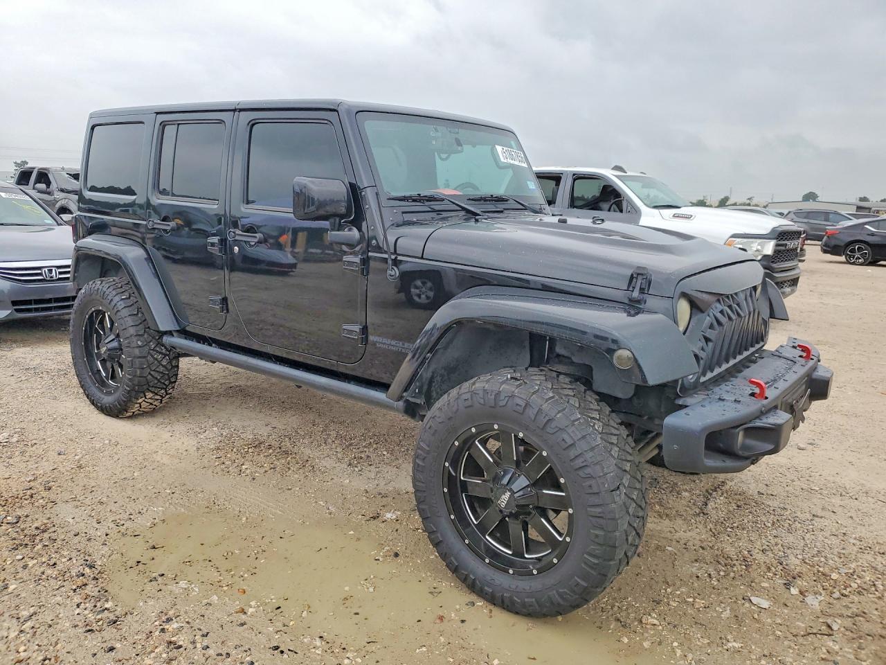 2016 Jeep Wrangler Unlimited Rubicon - Image 4
