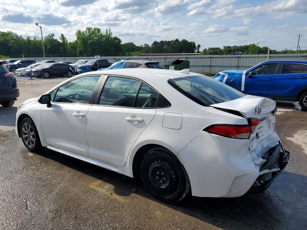2026 Toyota Corolla Le - Image 2