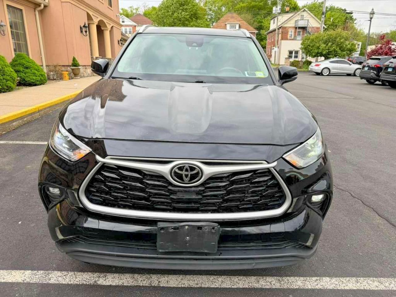 2022 Toyota Highlander Xle - Image 6