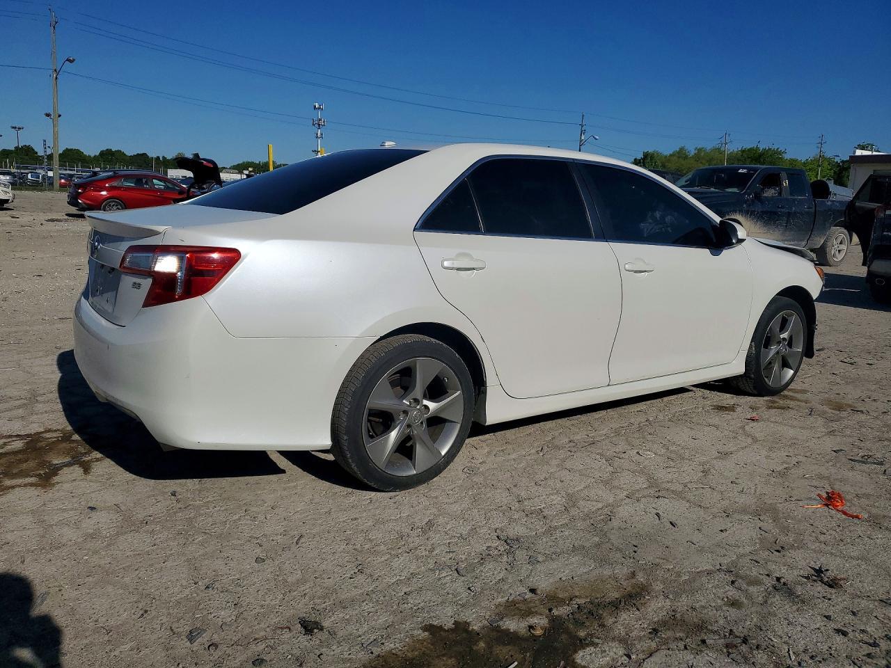2012 Toyota Camry Se Sport Limited Edition - Фото 3