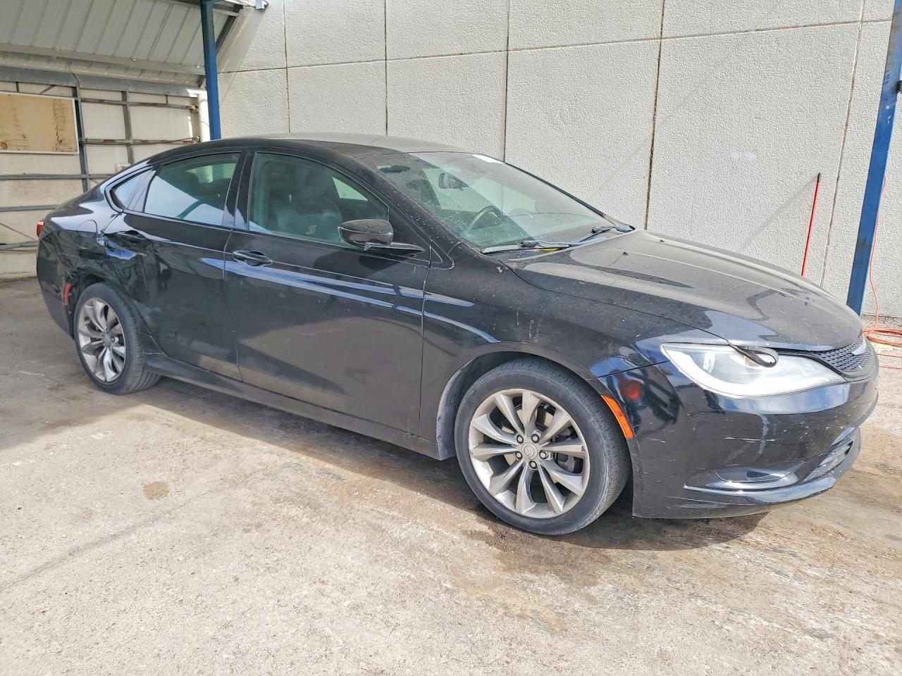 2015 Chrysler 200 S - Фото 4