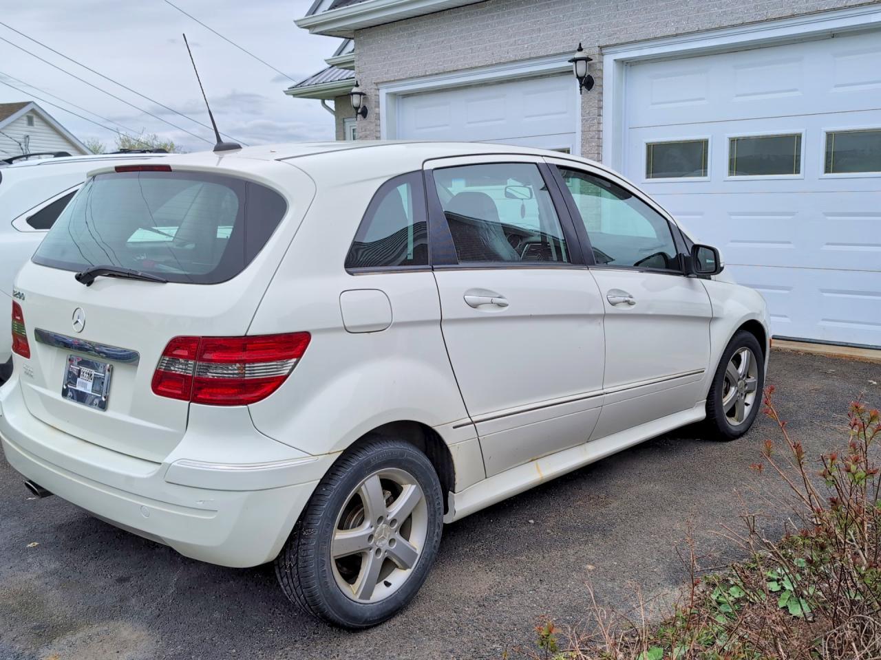 2008 Mercedes-Benz B200 - Фото 4