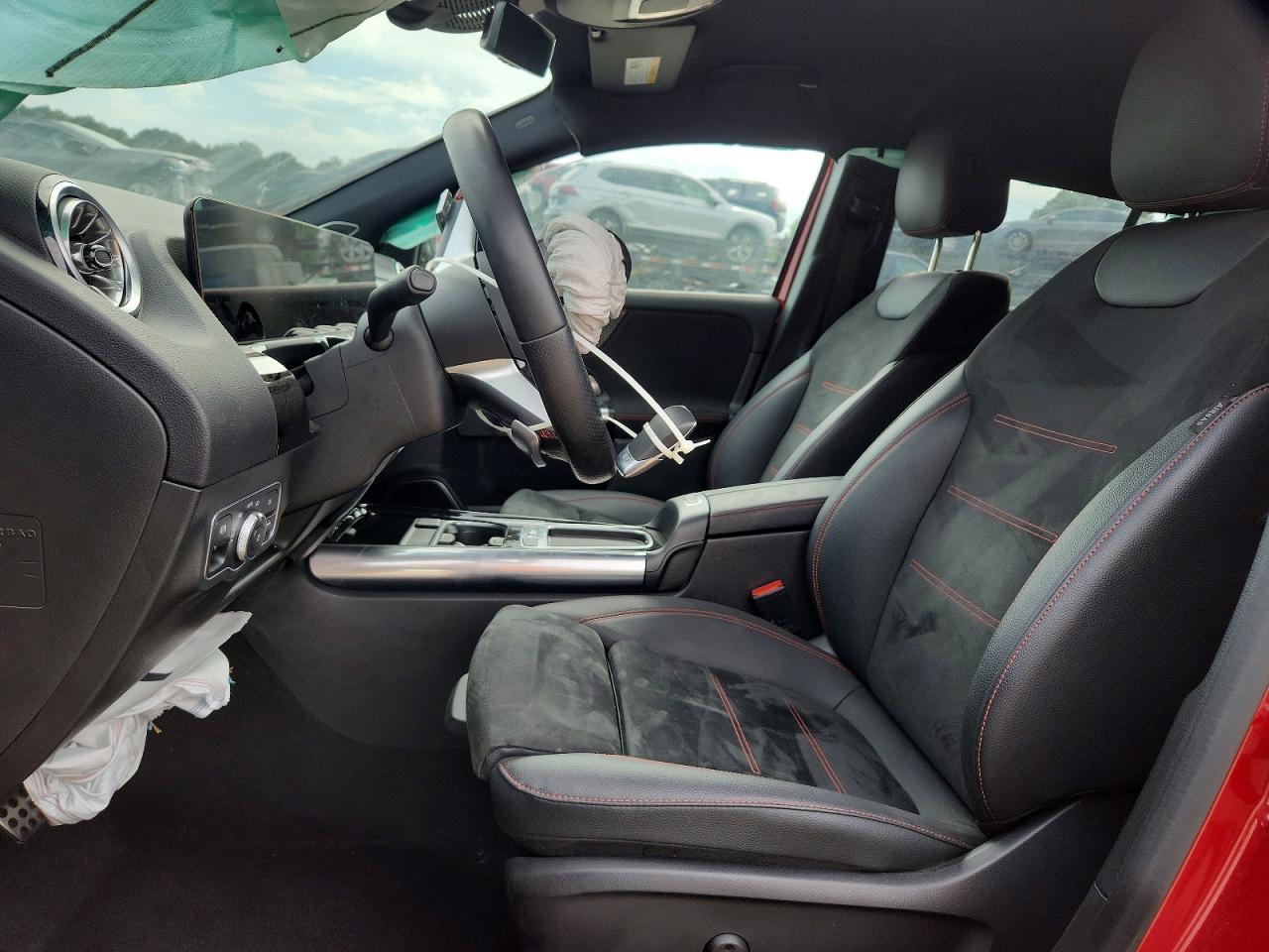 2025 Mercedes-Benz Gla 250 - Image 7