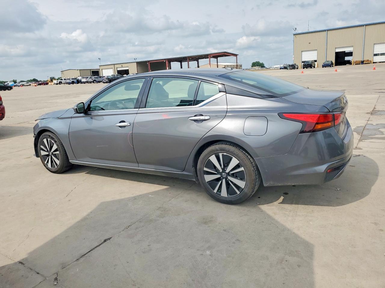 2019 Nissan Altima Sl - Фото 2