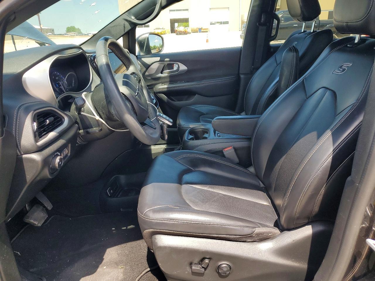 2023 Chrysler Pacifica Touring L - Фото 7