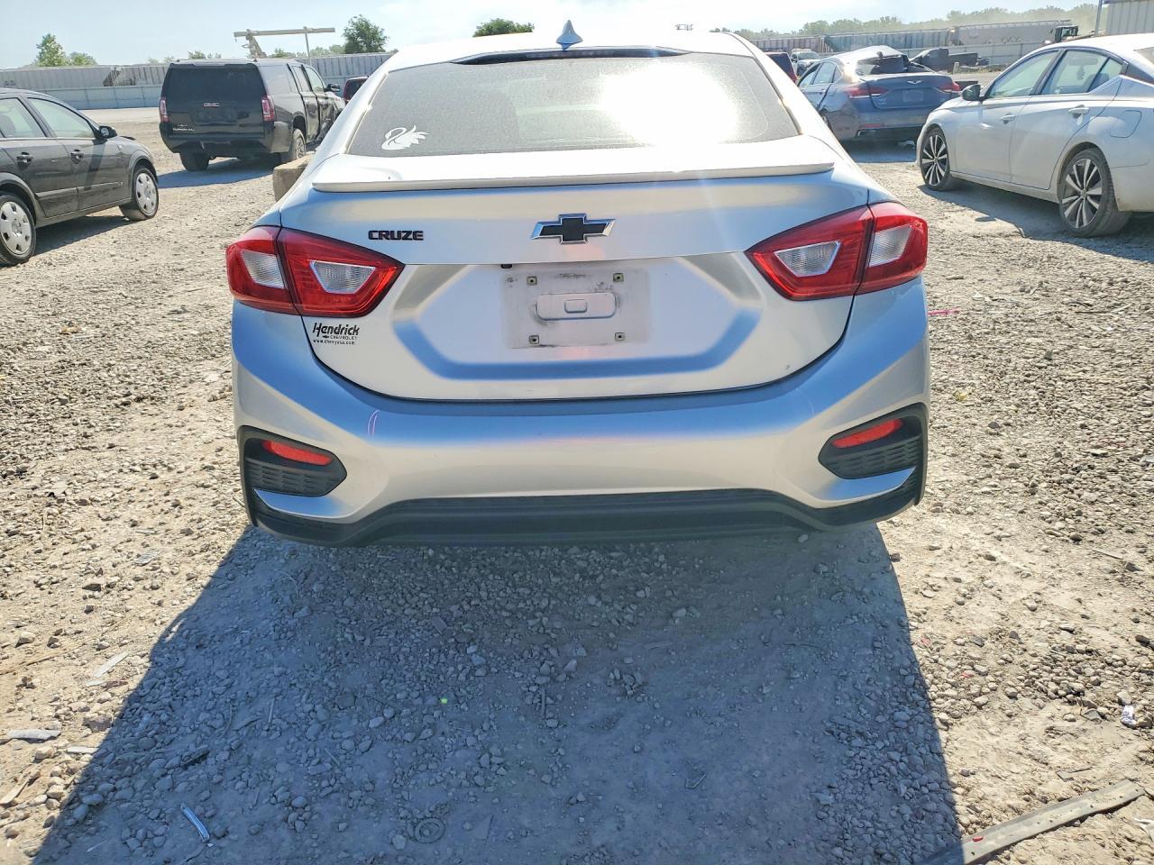 2018 Chevrolet Cruze Lt - Фото 6