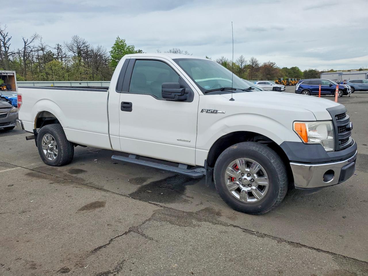 2013 Ford F150 - Фото 4