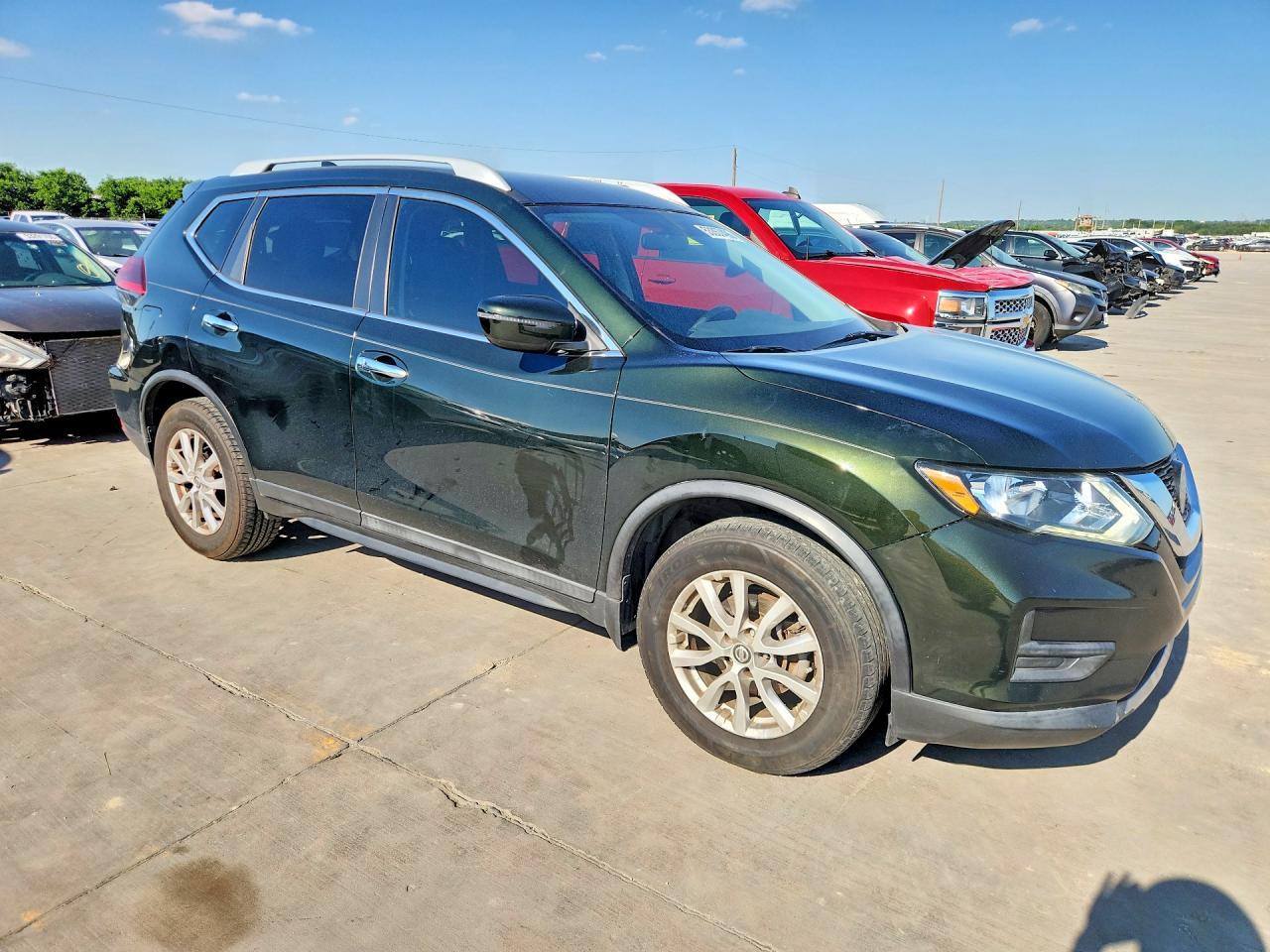 2018 Nissan Rogue Sv - Image 4
