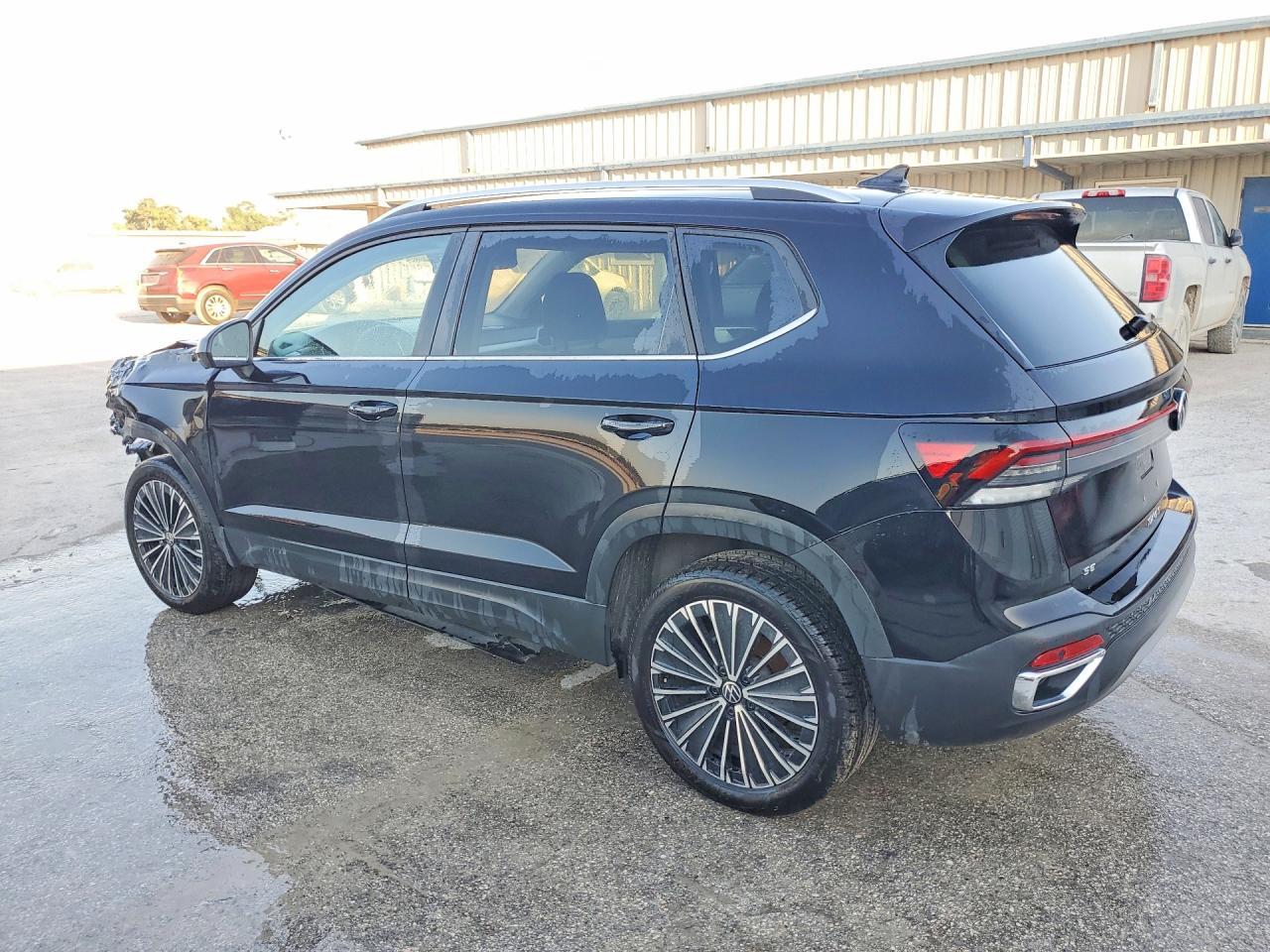 2026 Volkswagen Taos Se - Фото 2