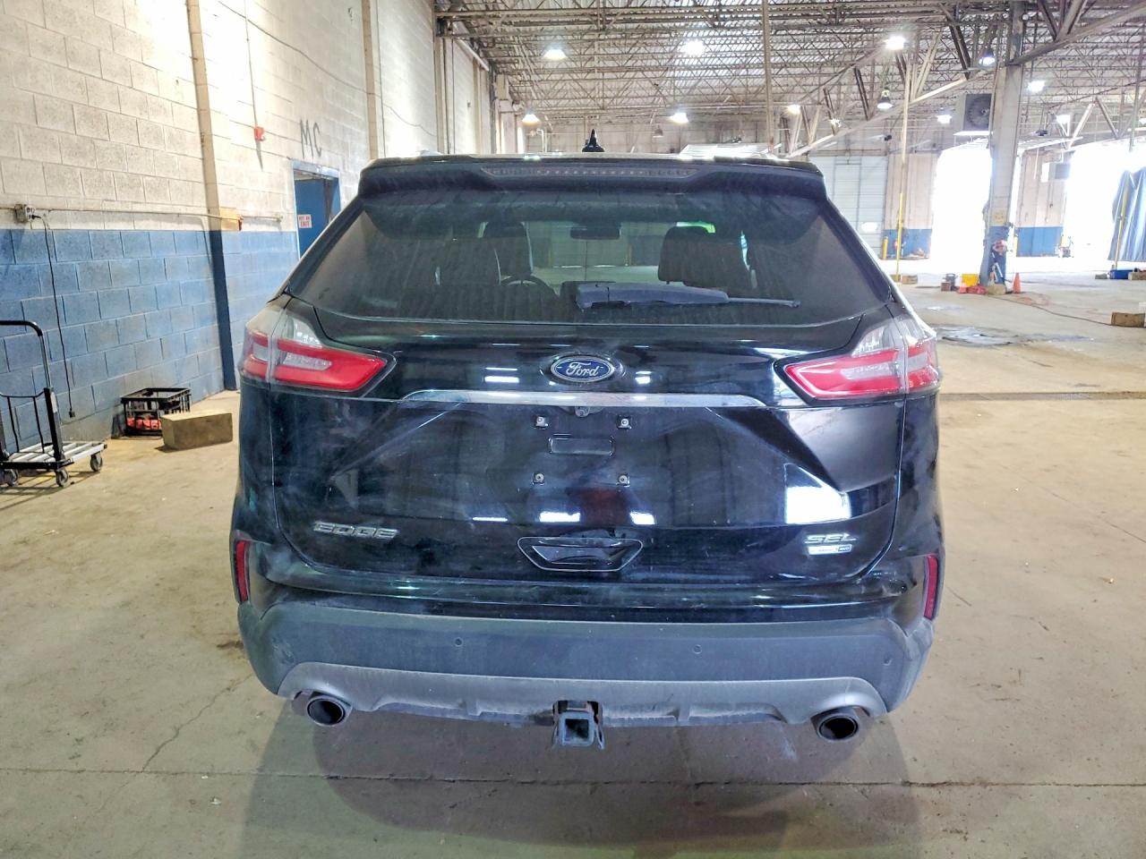 2020 Ford Edge Sel - Фото 6