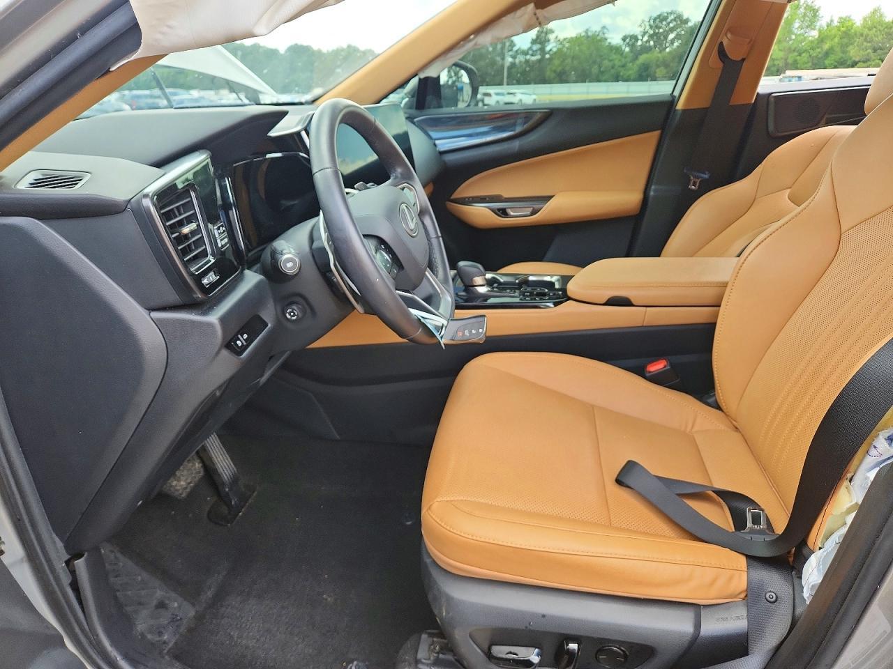 2024 Lexus Nx 350 Premium - Image 7