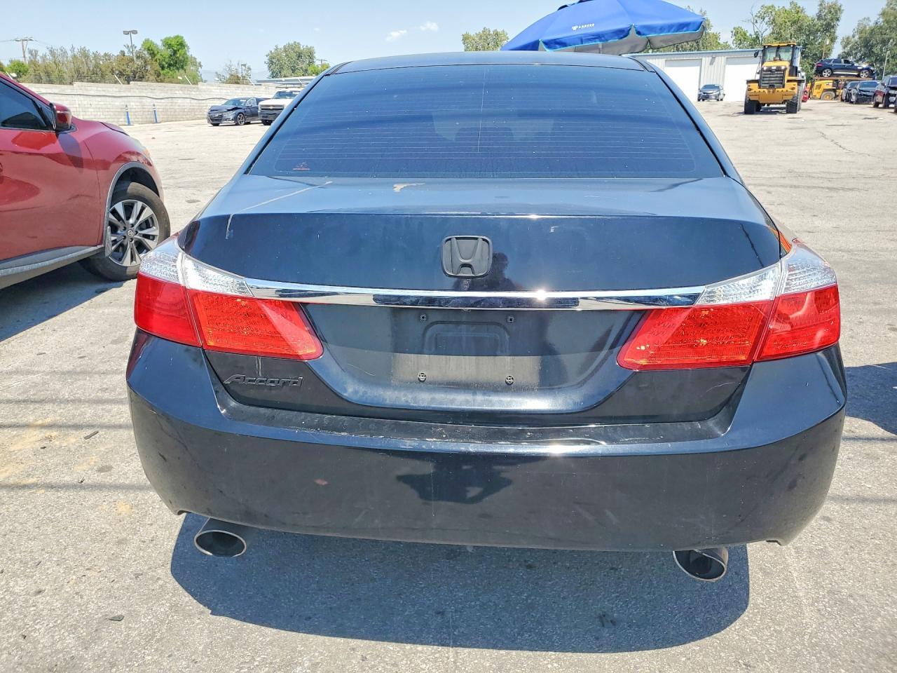 2014 Honda Accord Sport - Image 6