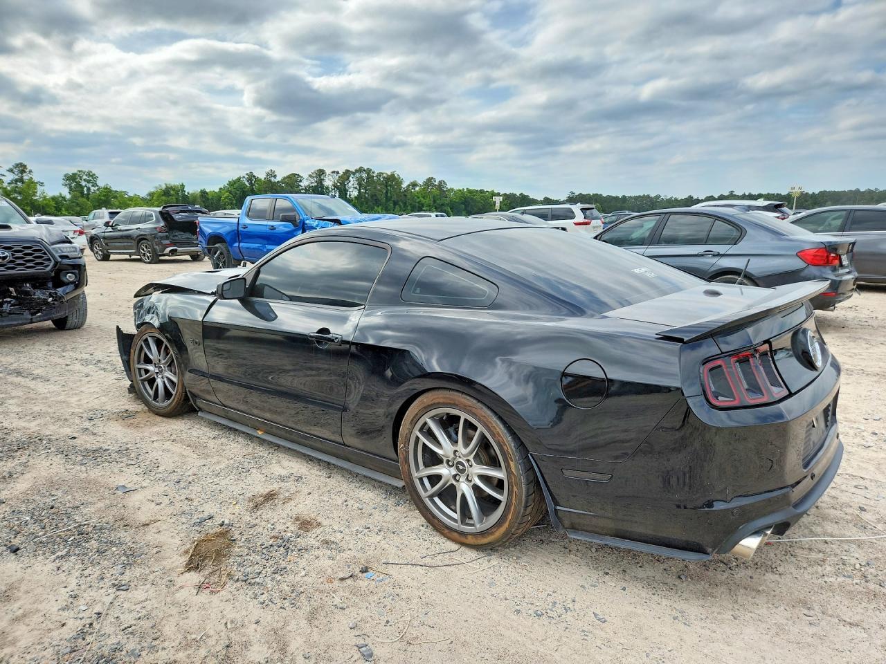 2014 Ford Mustang Gt - Image 2
