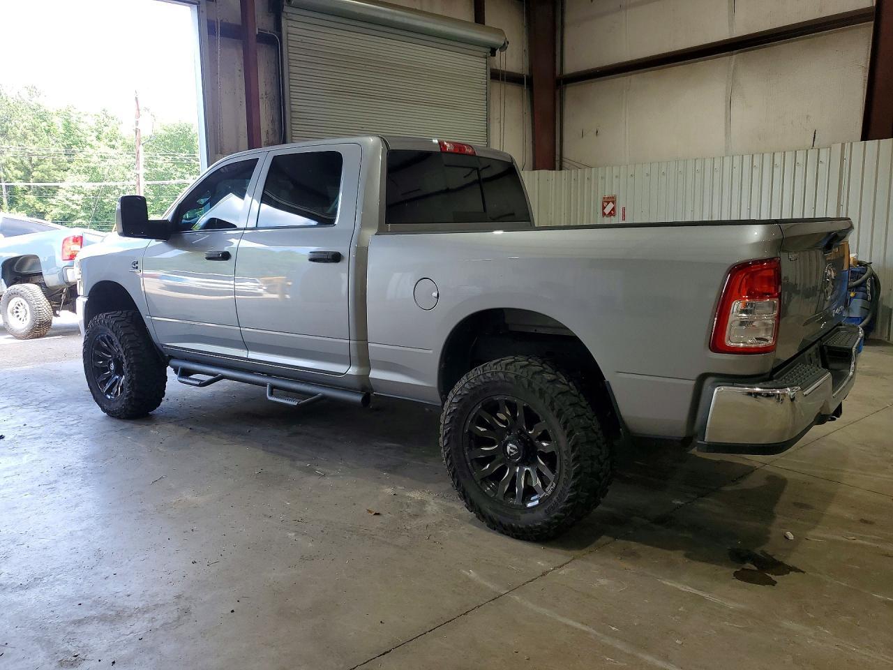 2024 Ram 2500 Tradesman - Фото 2