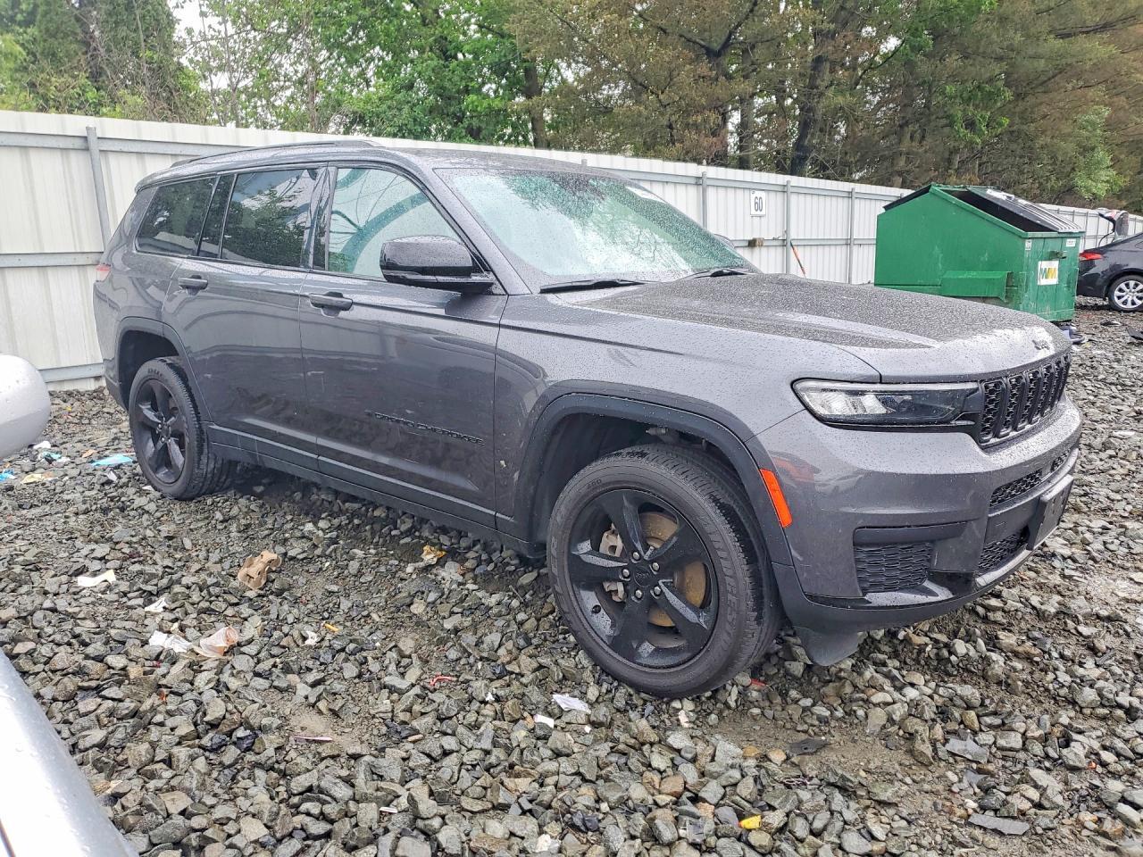2023 Jeep Grand Cherokee L Laredo - Image 4