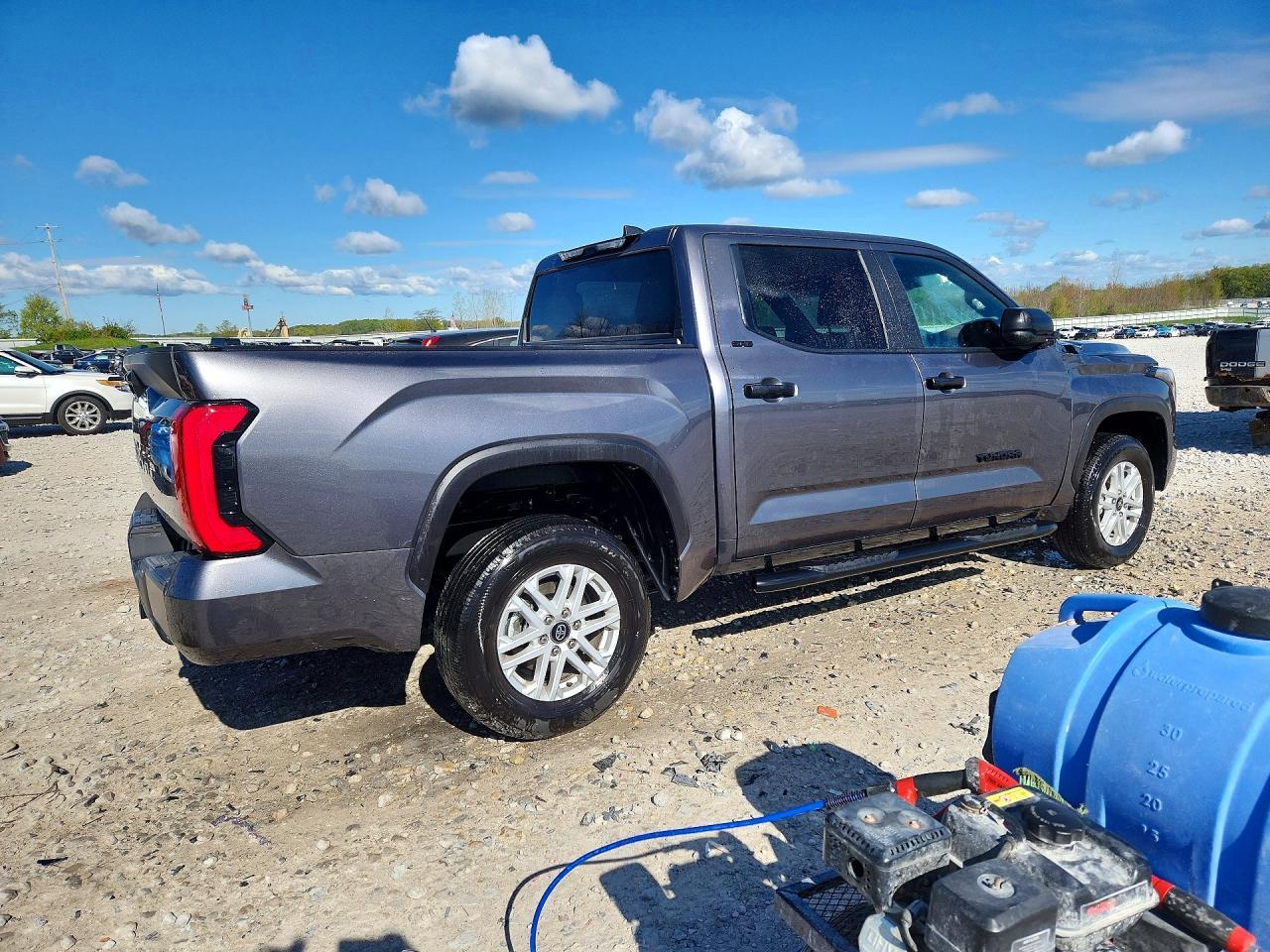 2025 Toyota Tundra Sr5 - Image 3