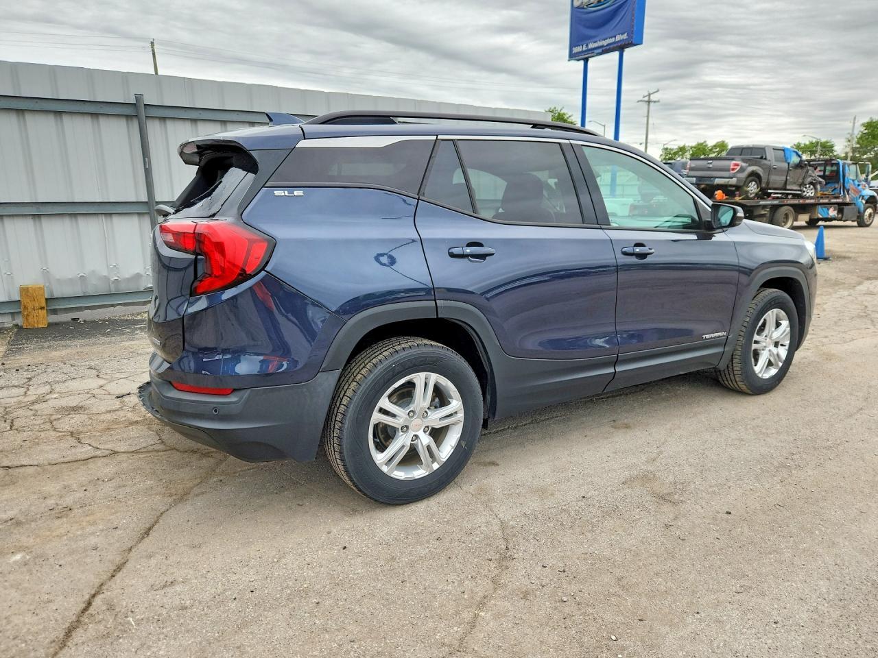 2019 GMC Terrain Sle - Image 3
