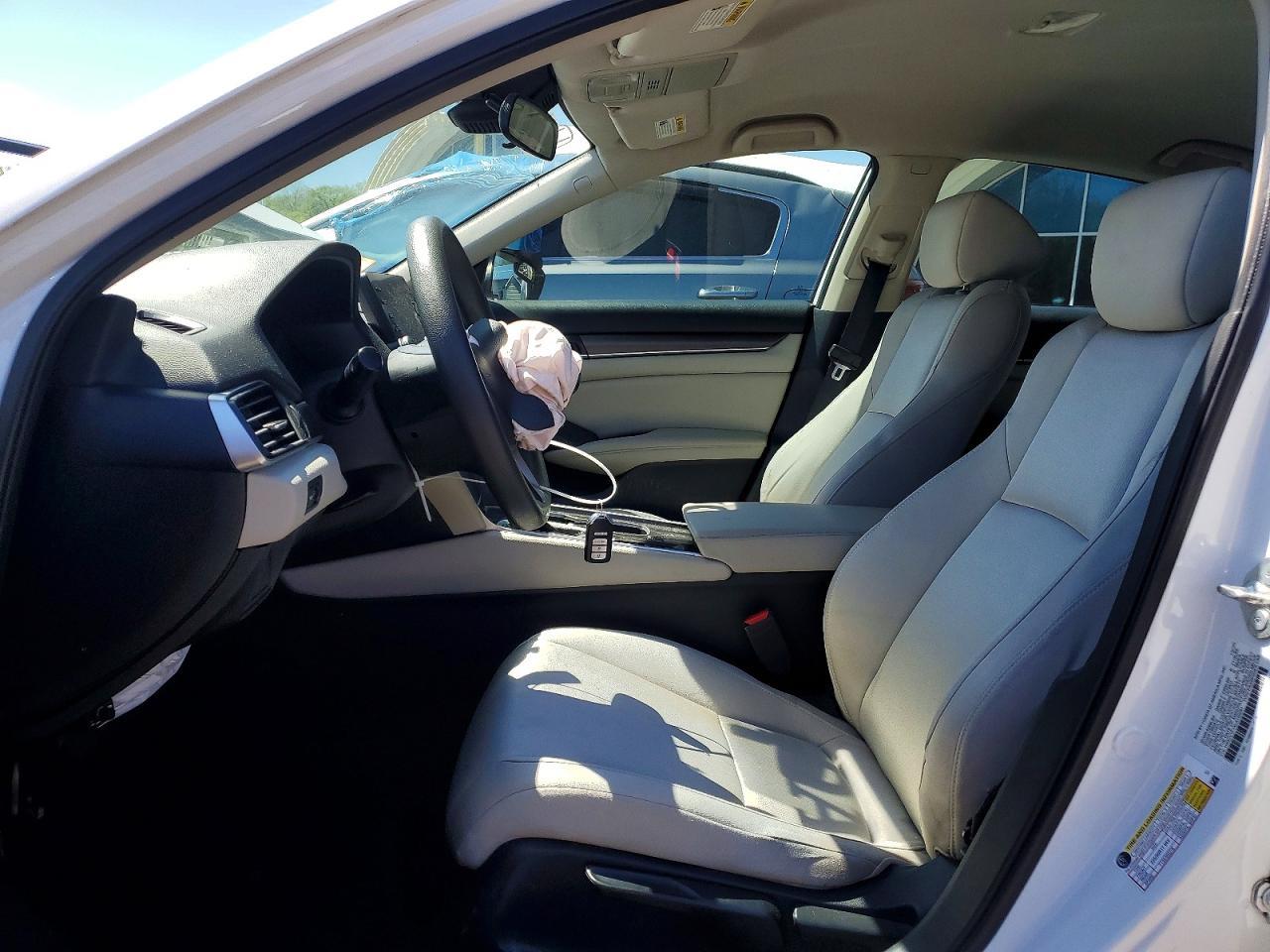 2020 Honda Accord Lx - Image 7