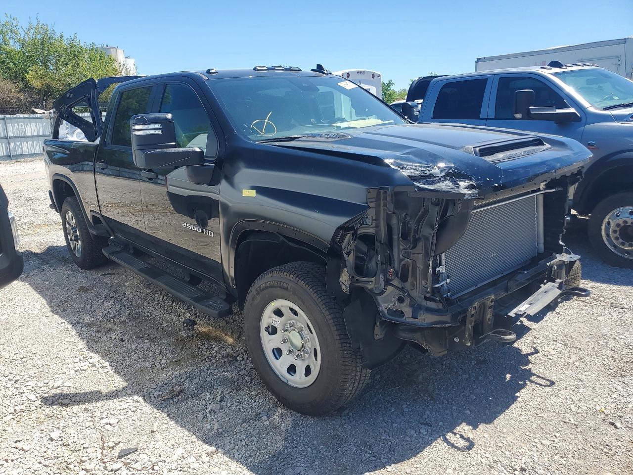 2018 Chevrolet Silverado K2500 Custom - Image 4