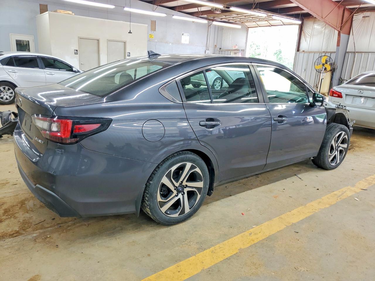 2020 Subaru Legacy Limited - Фото 3