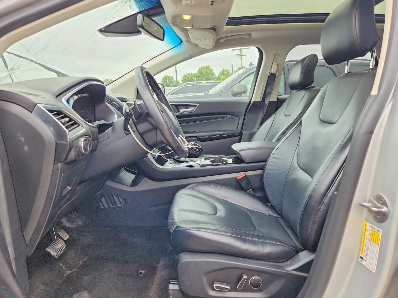 2015 Ford Edge Titanium - Image 7