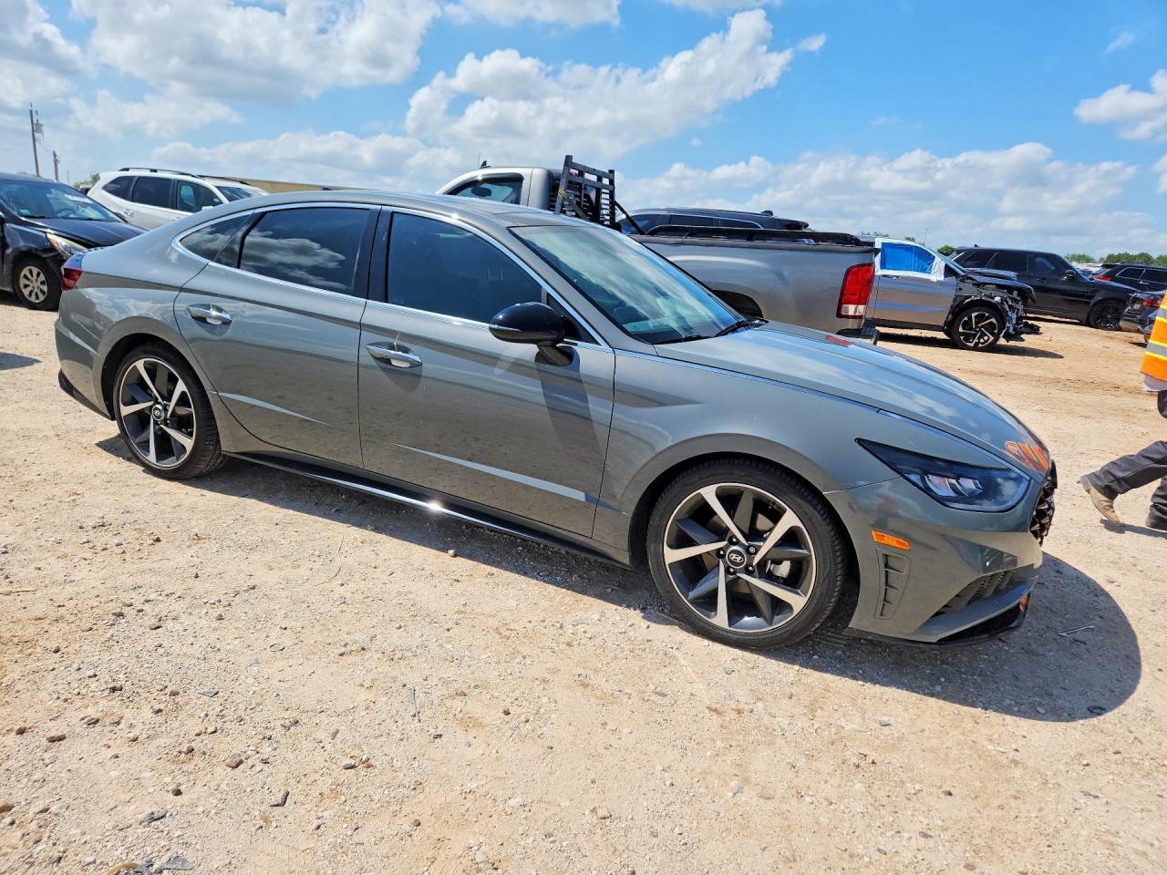 2022 Hyundai Sonata Sel Plus - Image 4