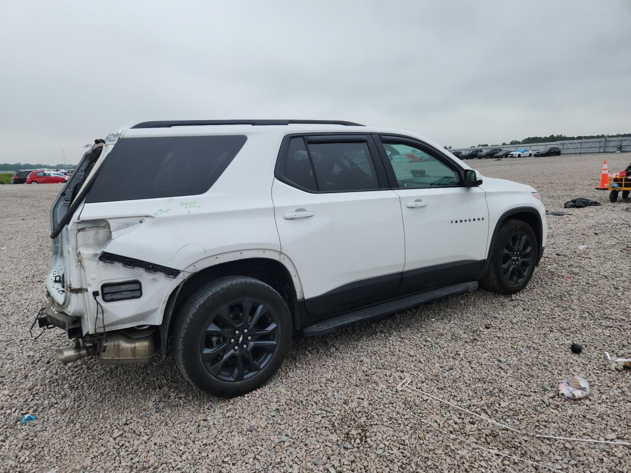 2021 Chevrolet Traverse Rs - Фото 3