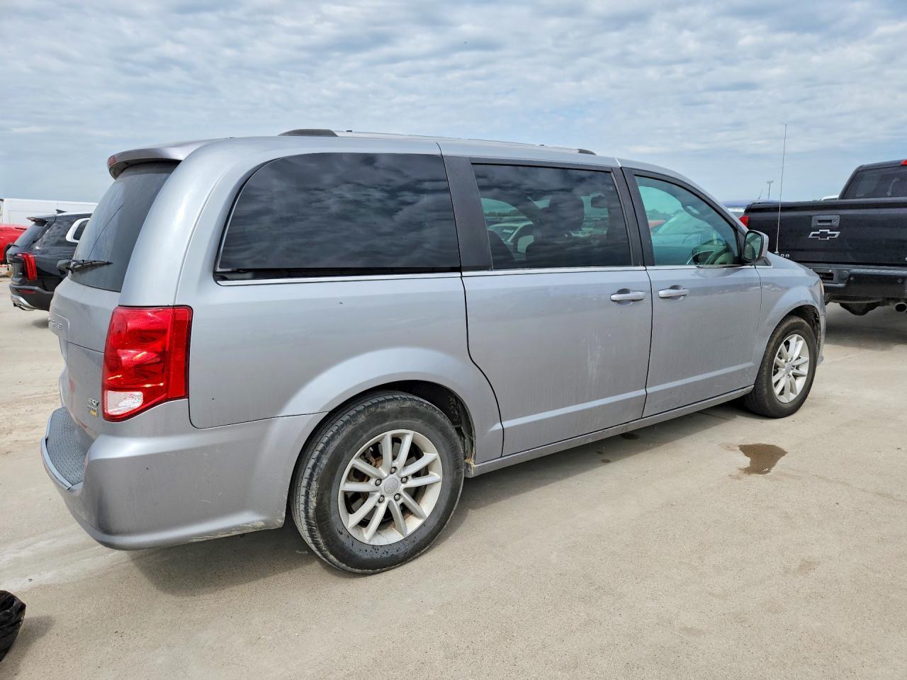 2019 Dodge Grand Caravan Sxt - Image 3