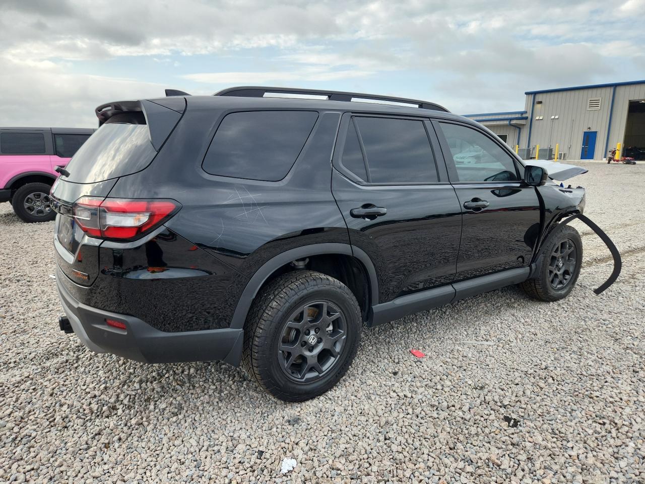 2025 Honda Pilot Trailsport - Фото 3