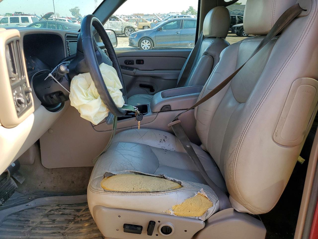 2006 Chevrolet Tahoe C1500 - Image 7