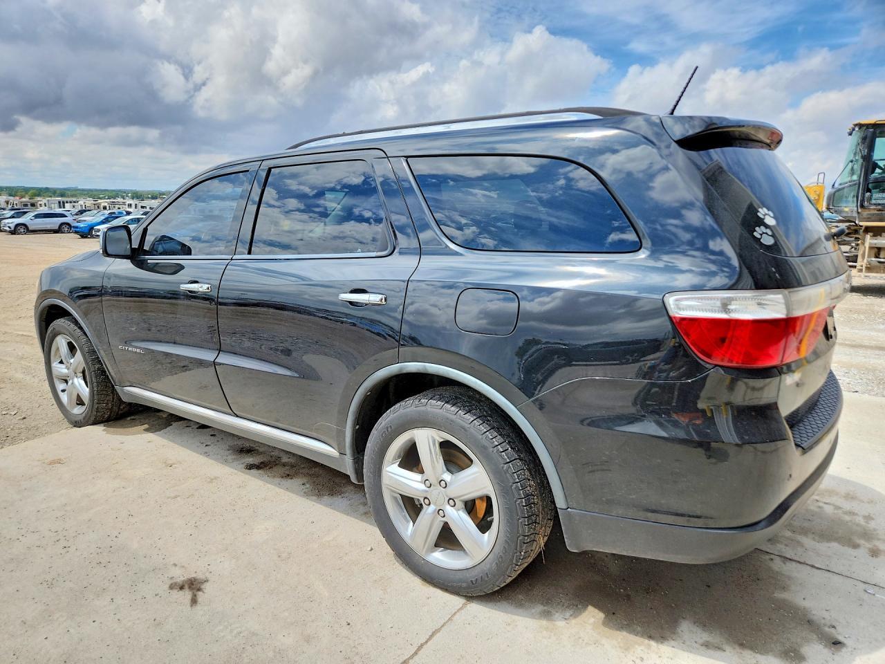 2011 Dodge Durango Citadel - Image 2