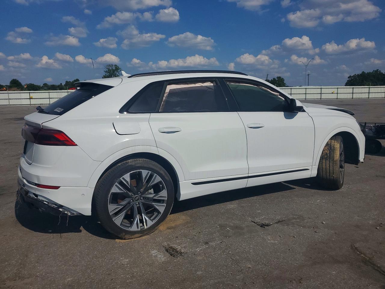 2025 Audi Q8 Premium Plus S-Line - Image 3