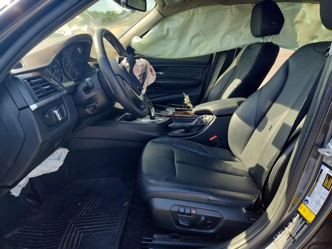 2015 BMW 328 Xi - Image 7