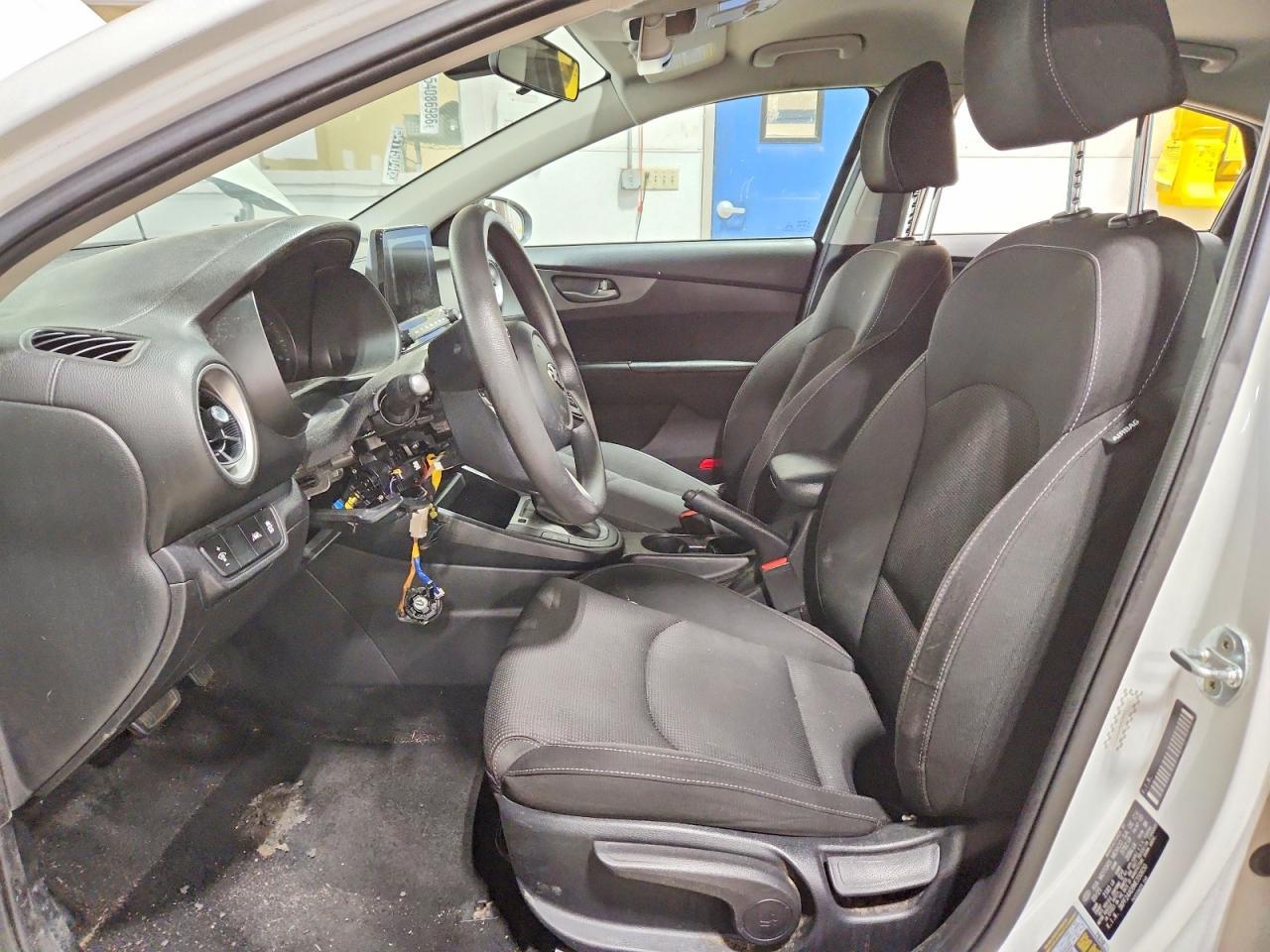 2021 Kia Forte Lxs - Image 7