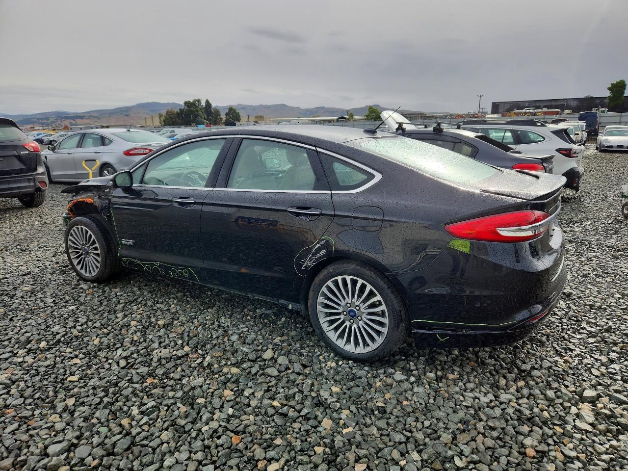 2017 Ford Fusion Titanium Phev - Фото 2