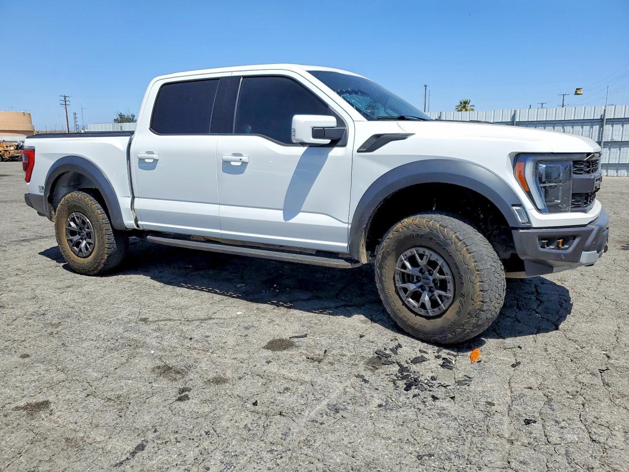 2022 Ford F150 Raptor - Фото 4