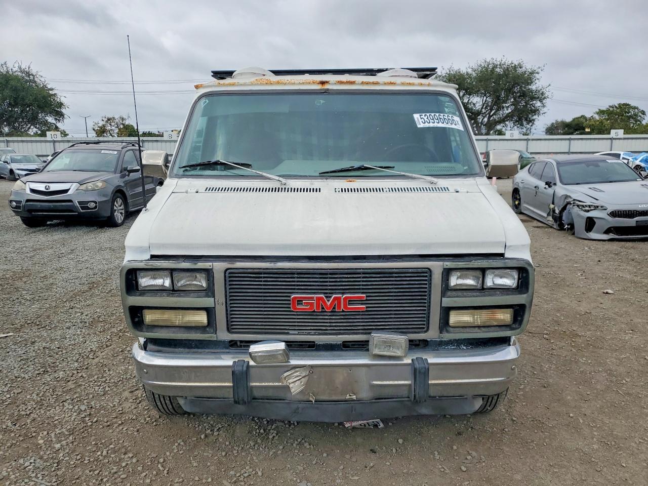1992 Chevrolet G20 - Фото 5