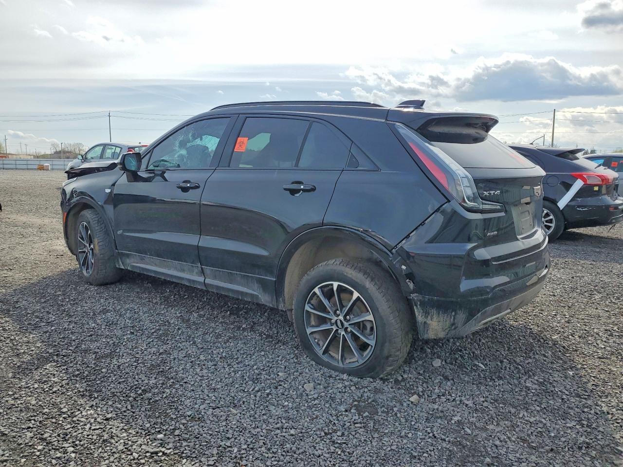2024 Cadillac Xt4 Sport - Фото 2