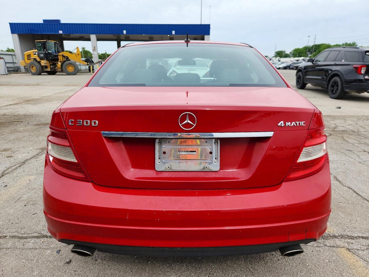 2010 Mercedes-Benz C 300 4Matic - Фото 6