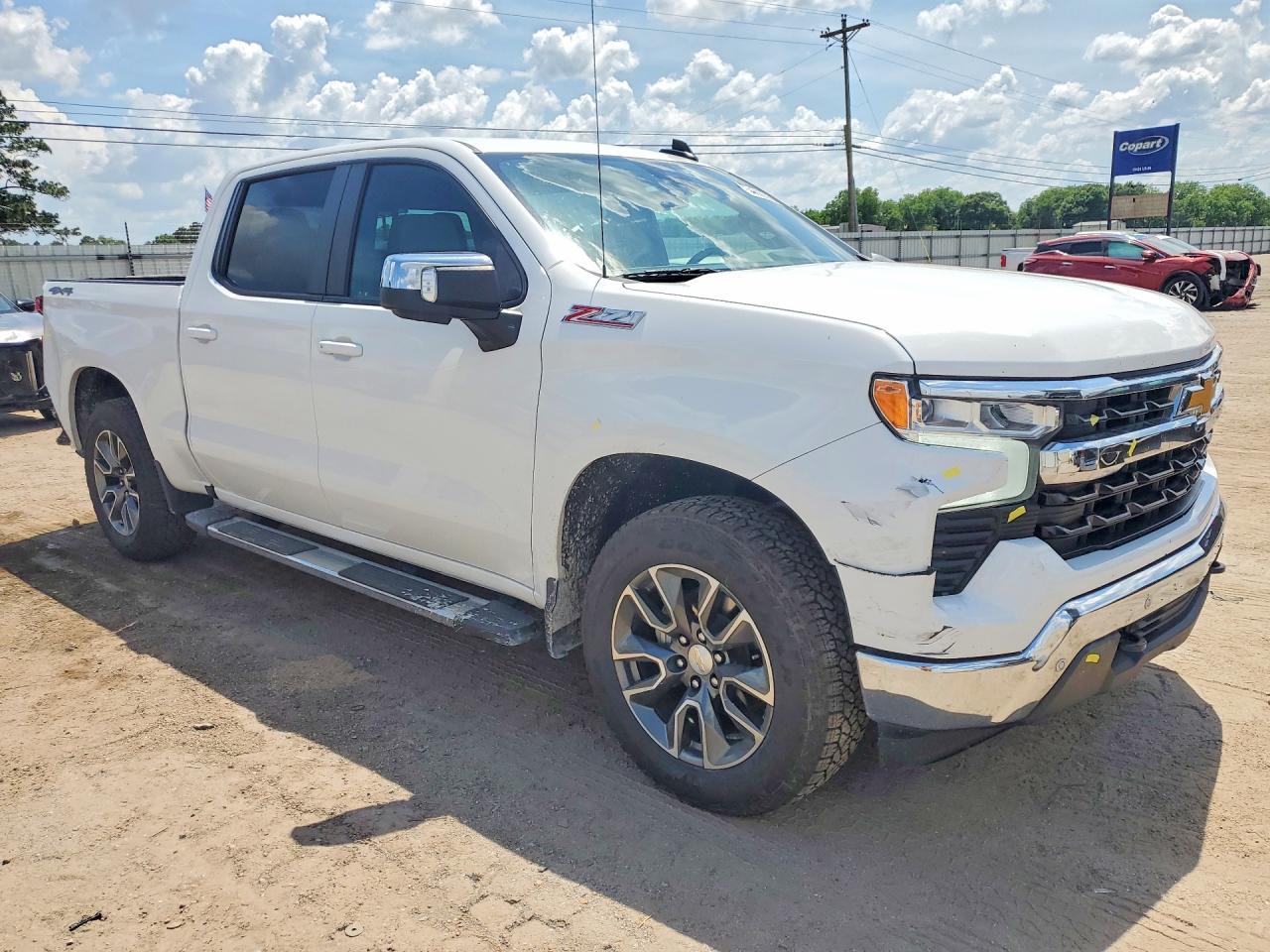 2024 Chevrolet Silverado K1500 Lt - Image 4